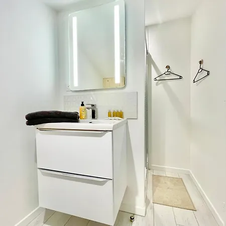 Niort - Hyper-Centre - Appartements En Duplex Ou Triplex - Wifi Fibre - Nouveau Exterior photo