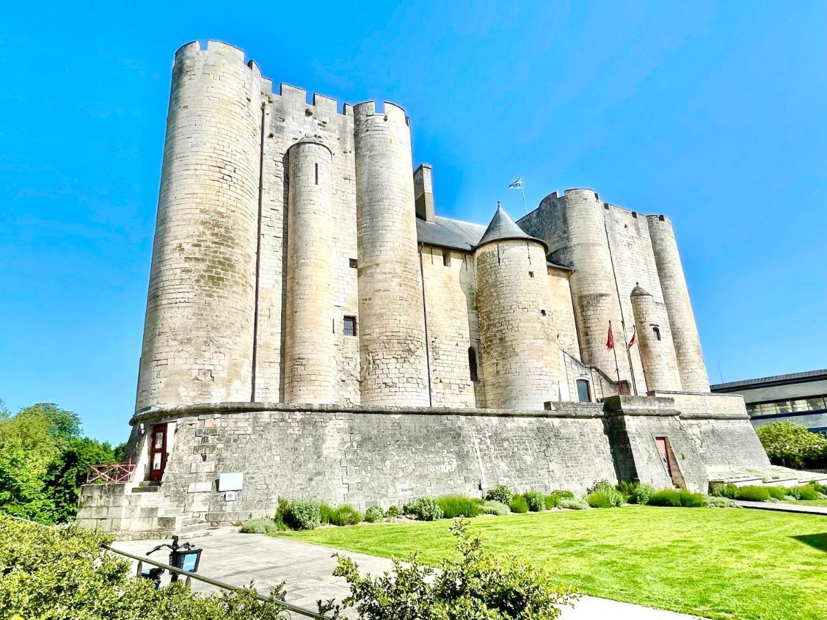 - Hyper-centre - En Duplex Ou Triplex - Wifi Fibre - Nouveau Niort