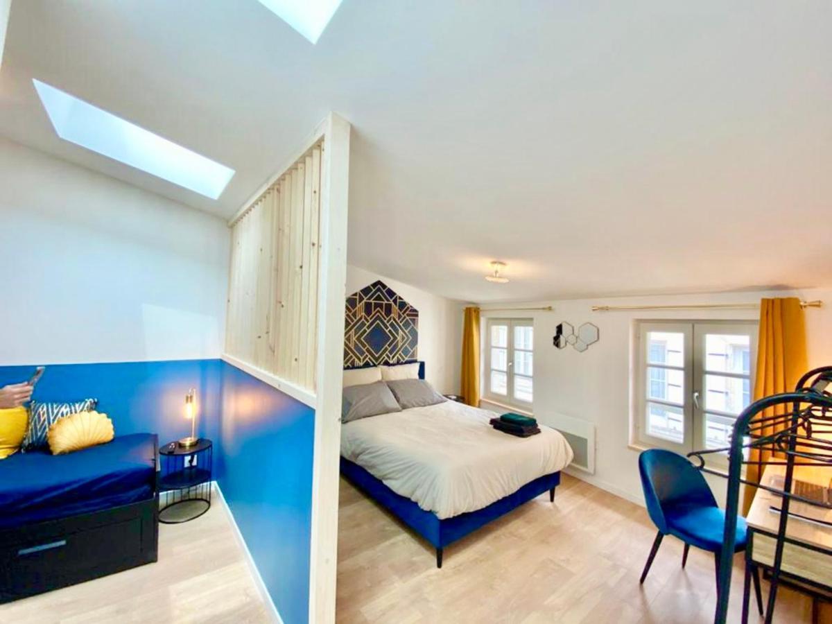- Hyper-centre - En Duplex Ou Triplex - Wifi Fibre - Nouveau * Niort